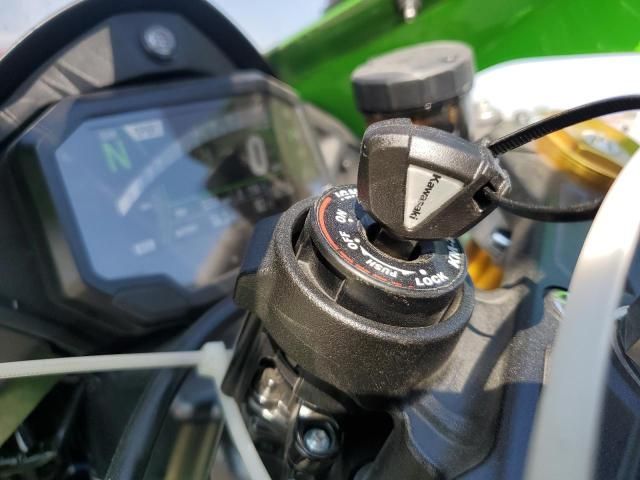 2024 Kawasaki ZX1002 L