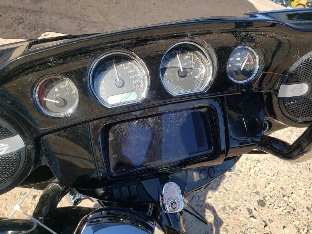 2021 Harley-Davidson Flhxs