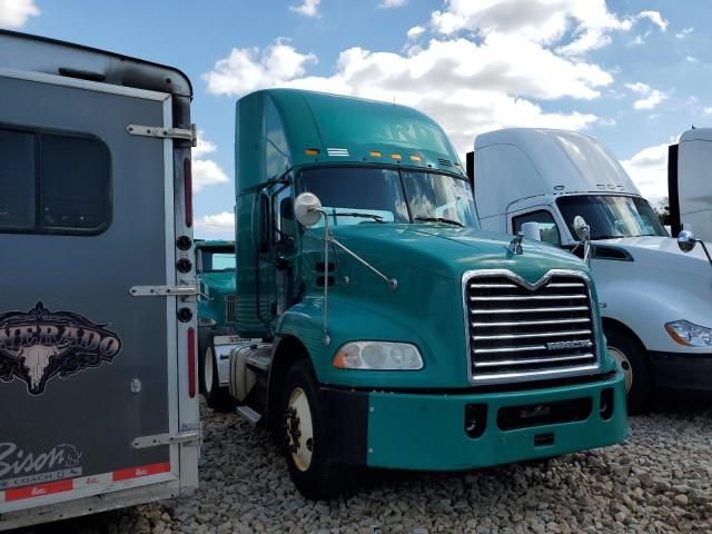 2014 Mack 600 CXU600