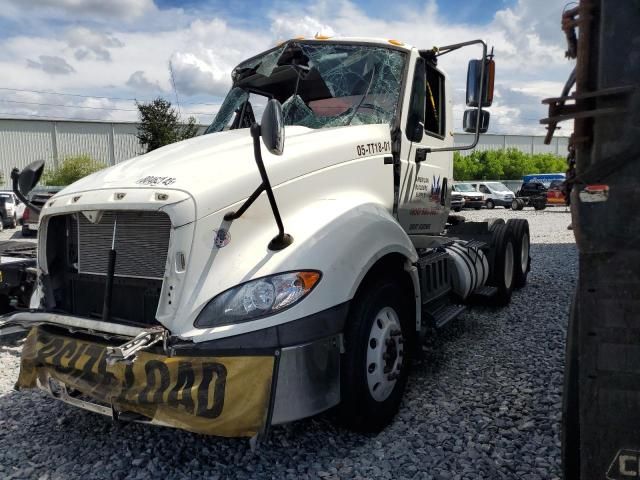 2016 International Prostar Semi Truck
