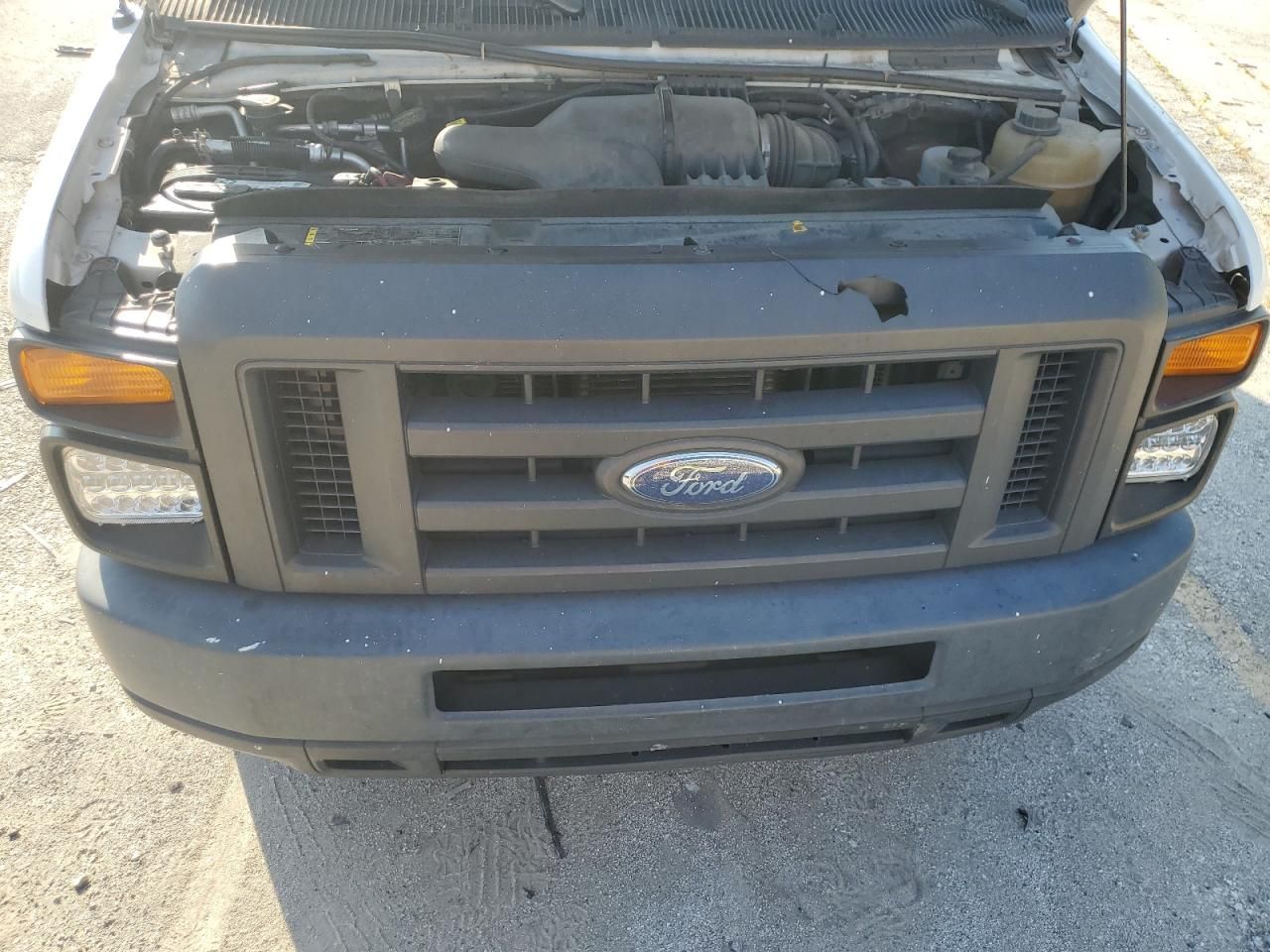 2013 Ford Econoline E150 van