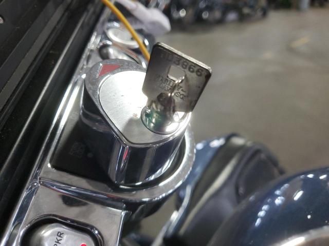 2003 Harley-Davidson Flhtcui
