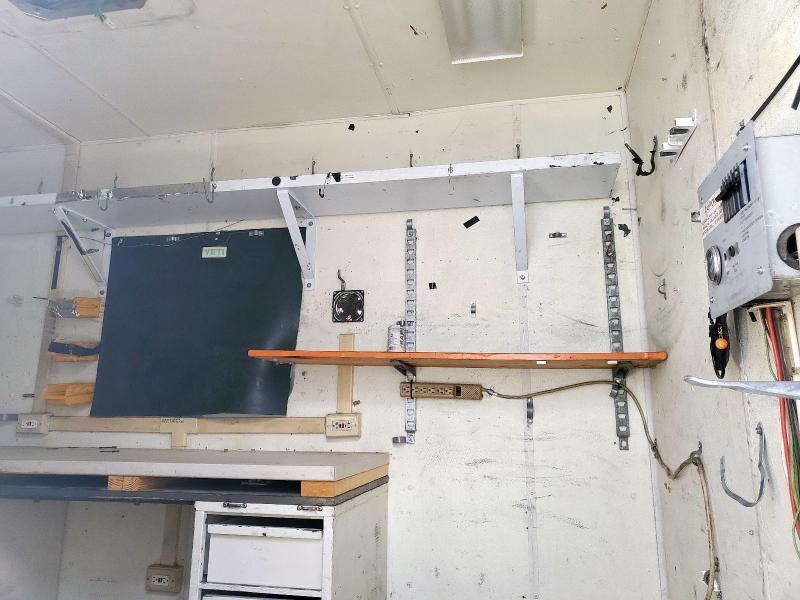 2000 Featherlite Fiber Optic Splicing Trailer