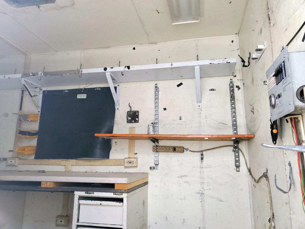 2000 Featherlite Fiber Optic Splicing Trailer