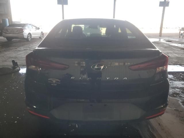 2020 Hyundai Elantra SE