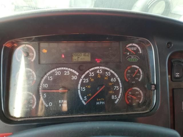 2012 Freightliner M2-Expeditor Truck