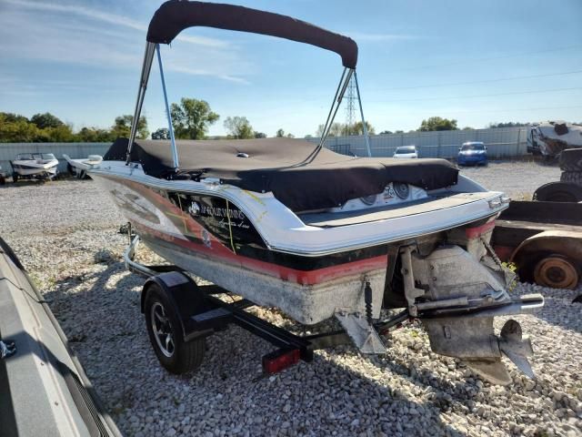 2013 Four Winds Boat