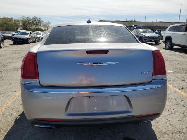 2016 Chrysler 300 Limited