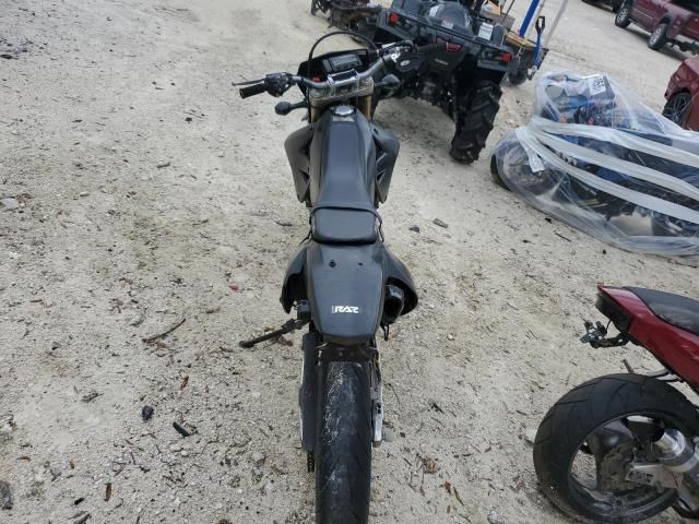 2018 Suzuki DR-Z400 SM