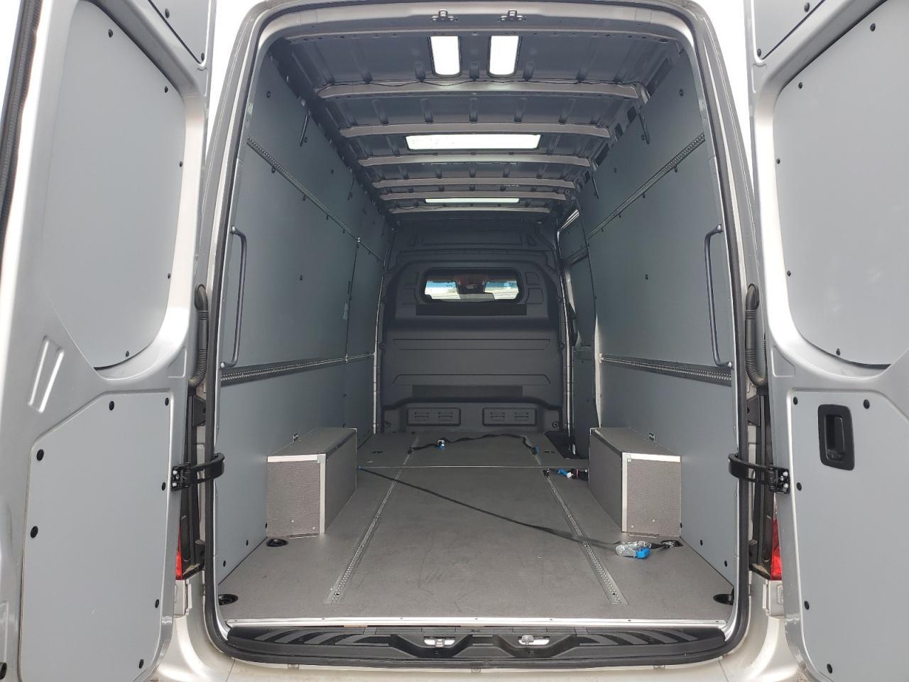 2024 Mercedes-Benz Sprinter 2500
