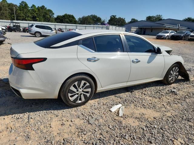 2019 Nissan Altima S