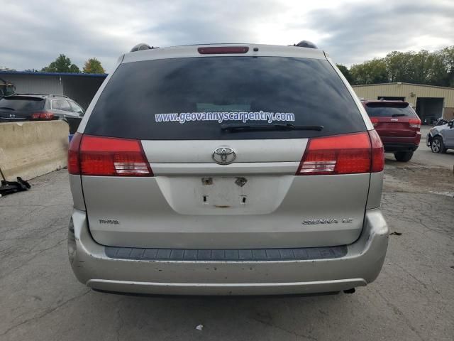 2005 Toyota Sienna ce