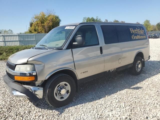 2004 Chevrolet Express G2500