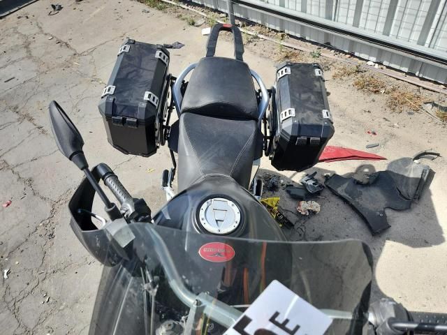 2013 Moto Guzzi Stelvio 1200