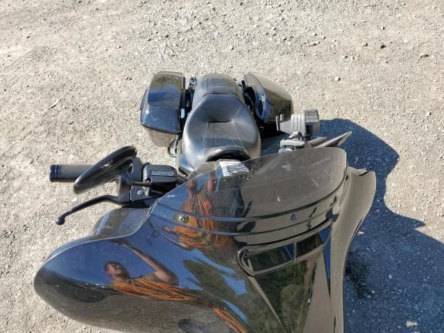 2012 Harley-Davidson Flhxs