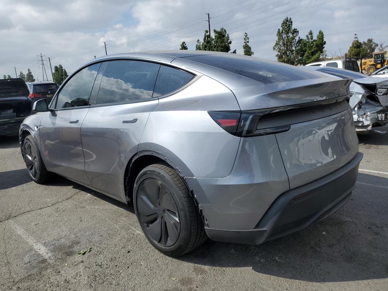 2026 Tesla Model y