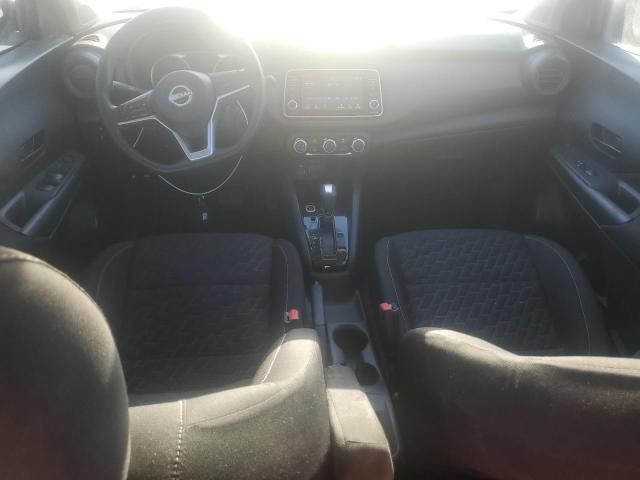2022 Nissan Kicks S