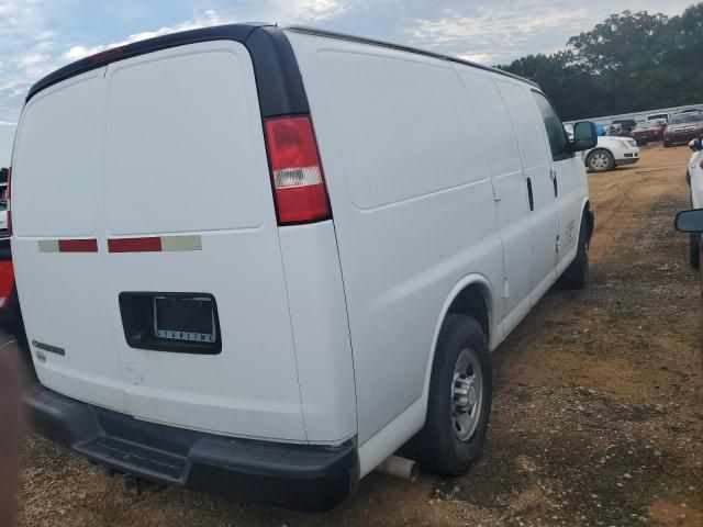 2018 Chevrolet Express G2500
