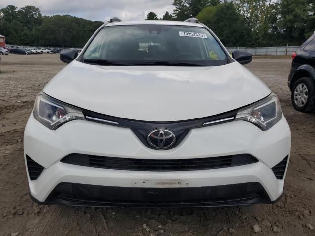 2018 Toyota Rav4 le