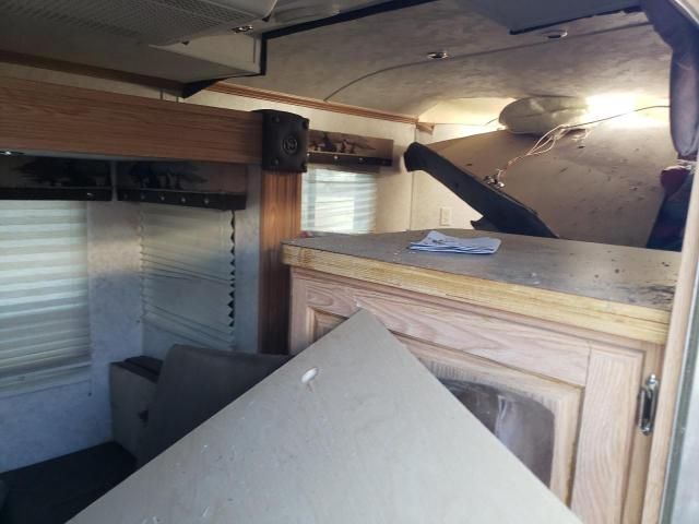 2006 Western World Horse Trailer