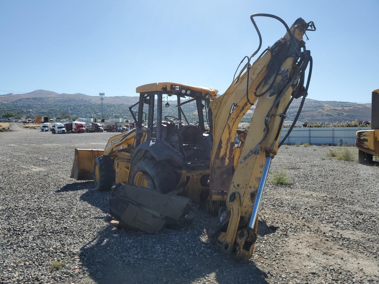 2006 John Deere 710G Backhoe