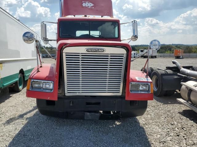 2002 Freightliner FLD120 Semi Truck