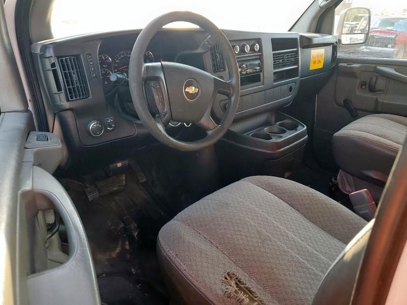 2013 Chev Express G2500