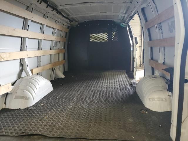2023 Chevrolet Express G2500