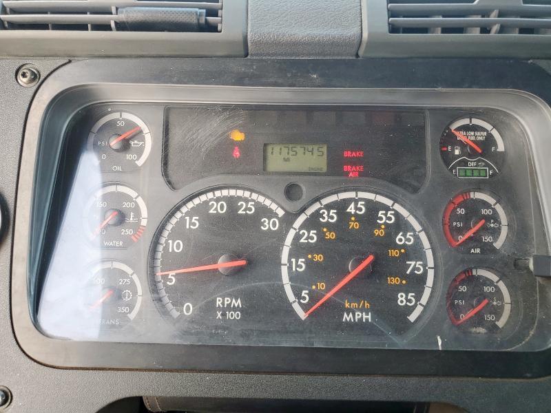 2013 Freigliner 2013 Freightliner Cascadia 125 Semi Truck