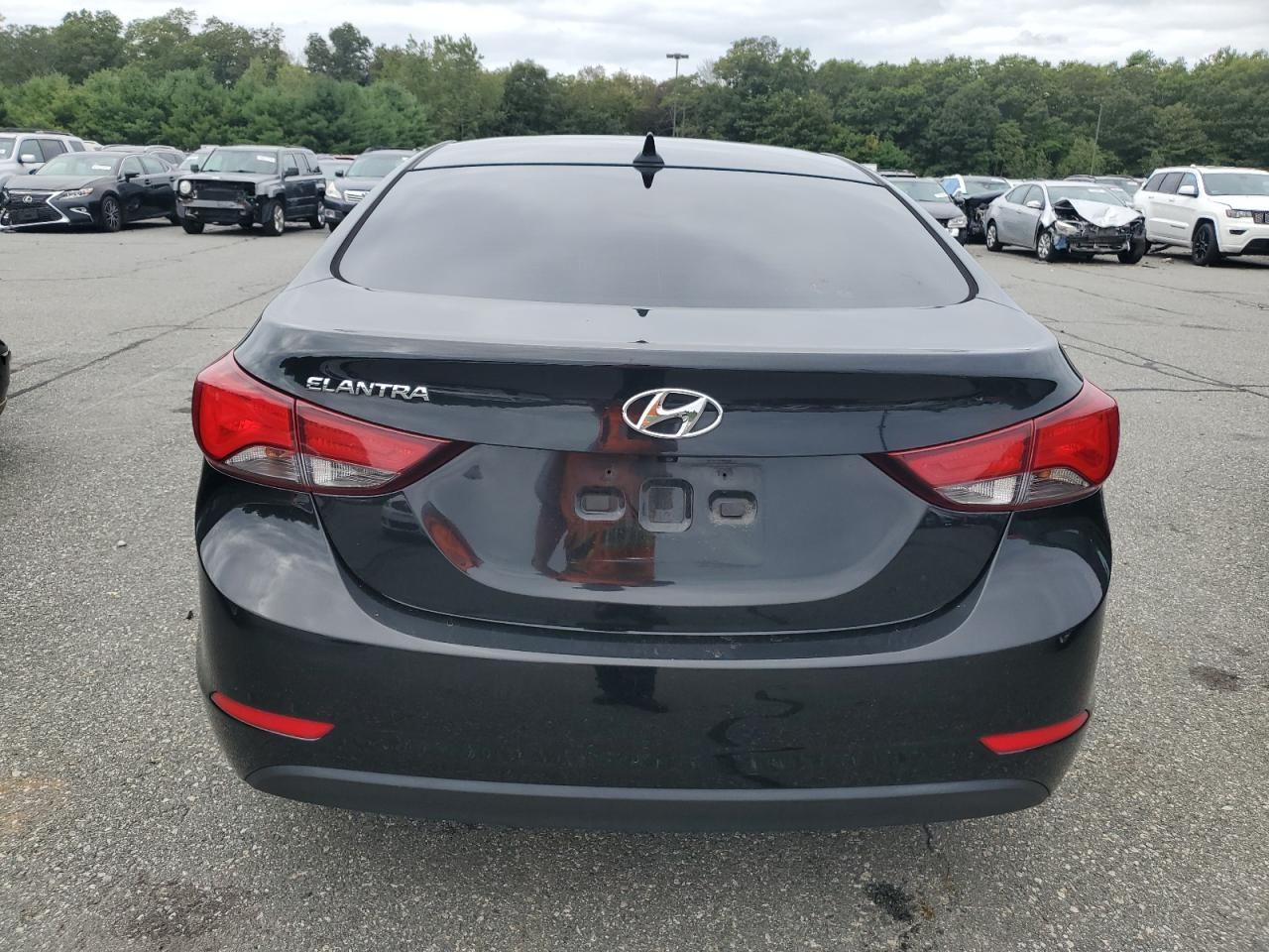 2015 Hyundai Elantra se