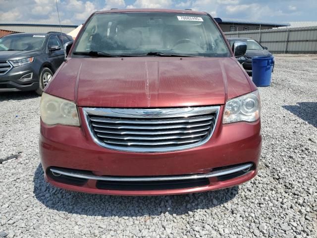 2012 Chrysler Town & Country Limited