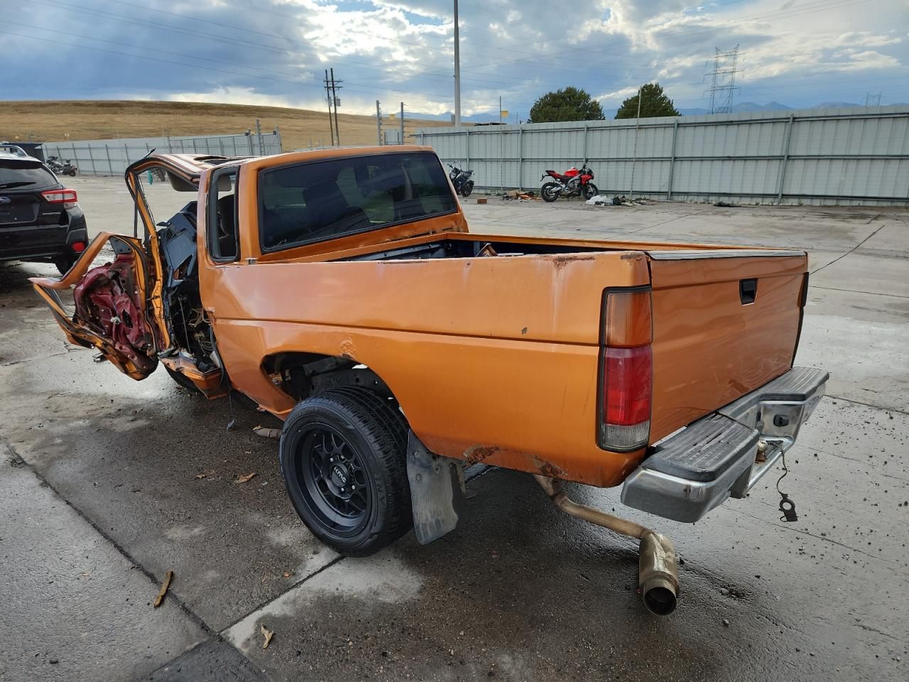 1992 Nissan D21 King cab