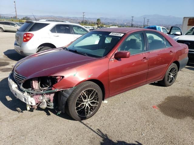 2005 Toyota Camry LE