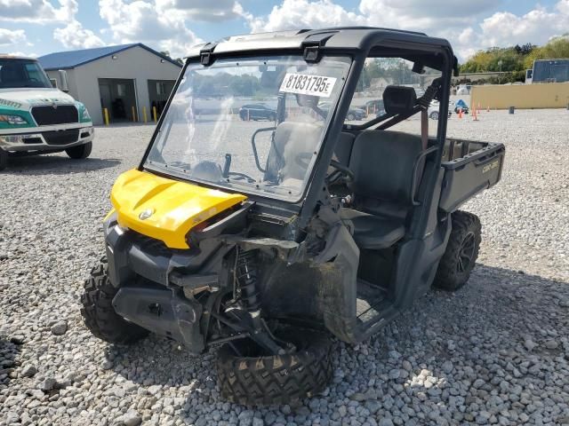 2018 Can-Am 2018 CAN-AM Defender HD8