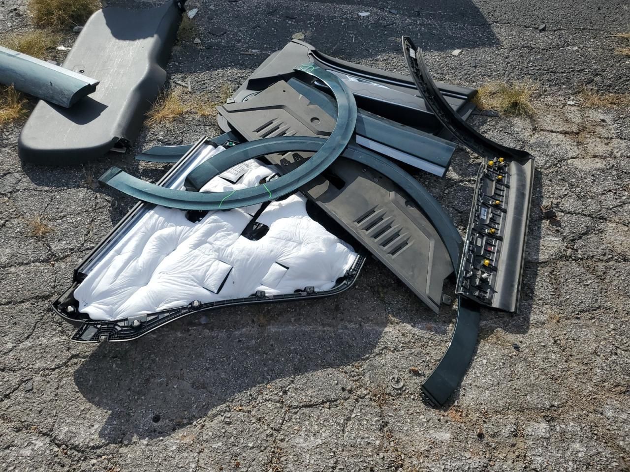 2023 Genesis Gv70 Base