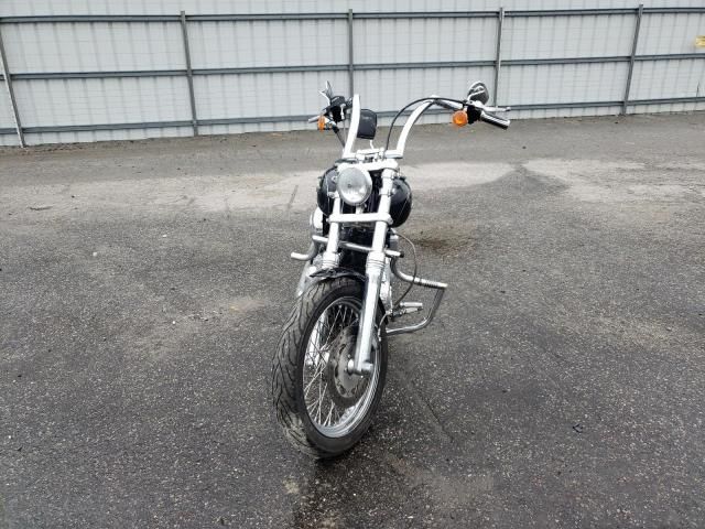 2011 Harley-Davidson Fxdc