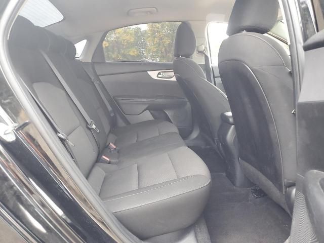 2023 KIA Forte LX