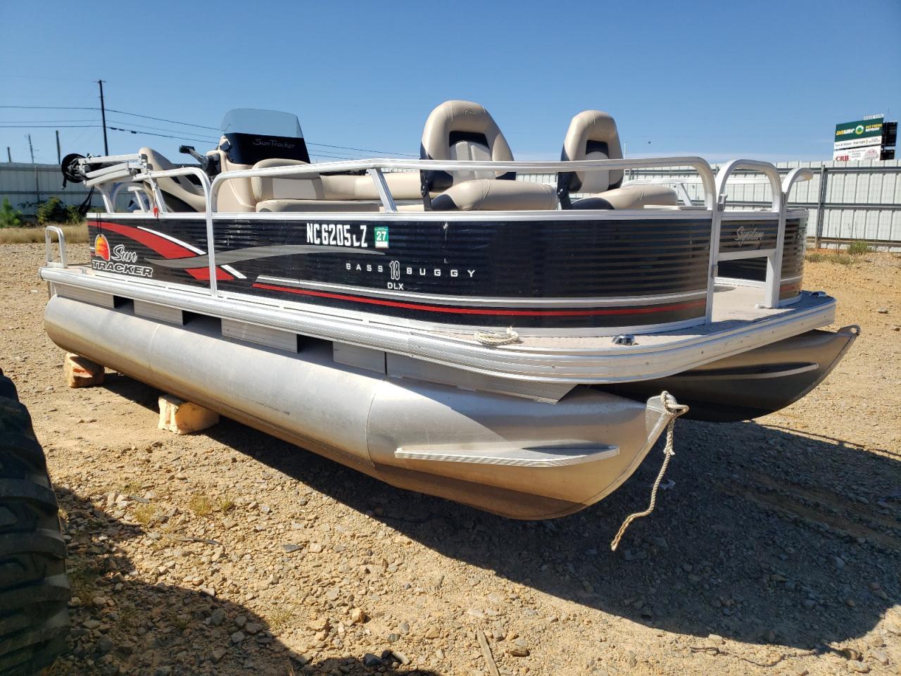 2013 Sun Tracker Boat-Boats