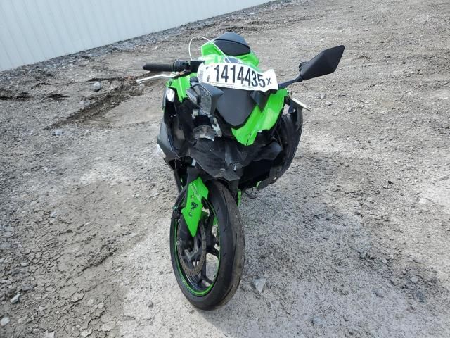 2013 Kawasaki EX300 B
