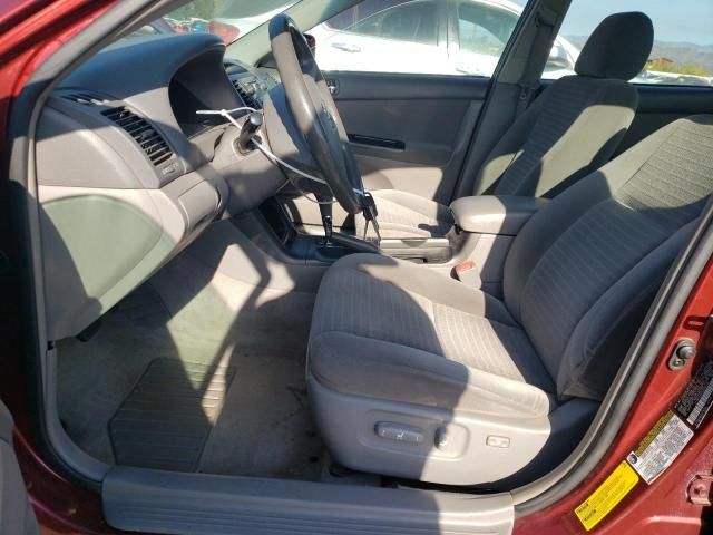 2005 Toyota Camry LE