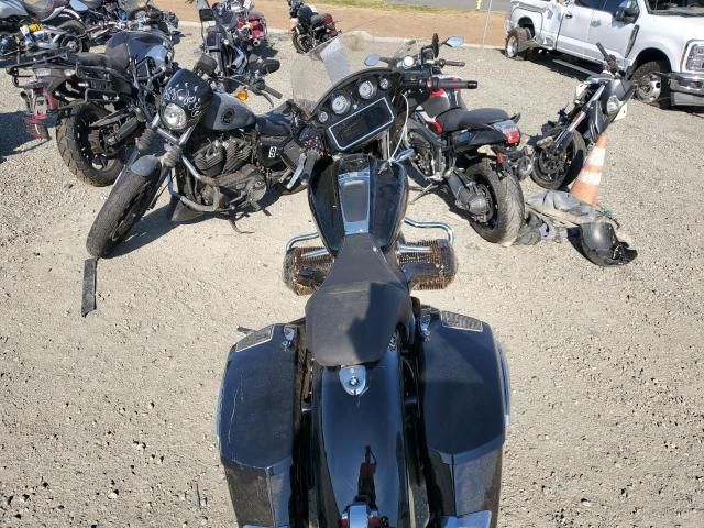 2023 BMW R18 B