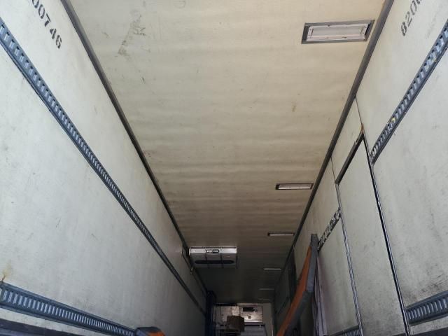 2012 Utility VS2RA Refrigerated Van Trailer