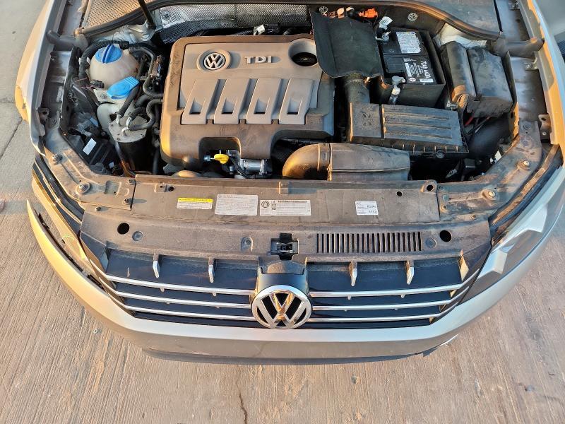 2014 Volkswagen Passat se