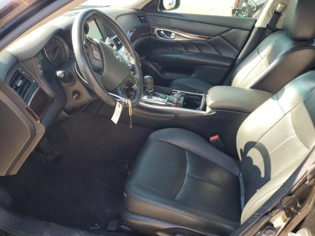 2016 Infiniti Q70 3.7