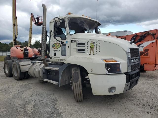 2019 Mack Anthem Semi Truck