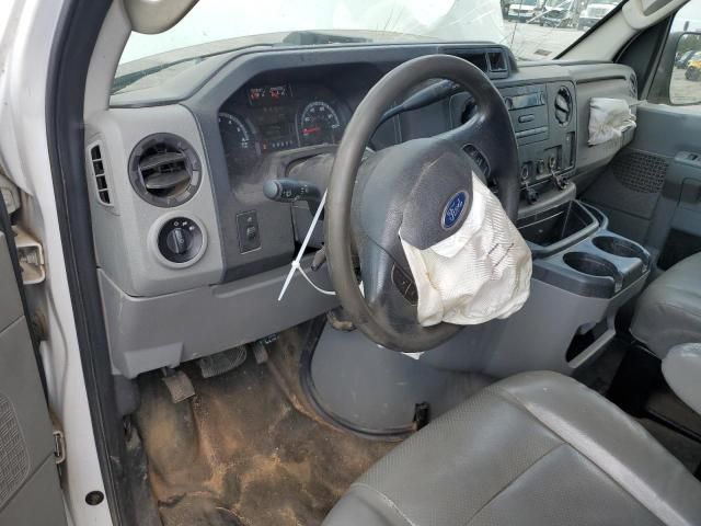 2014 Ford Econoline E250 Van