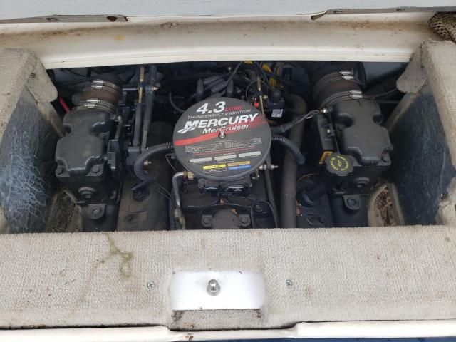 2003 Crownline Boat-Boats Boat