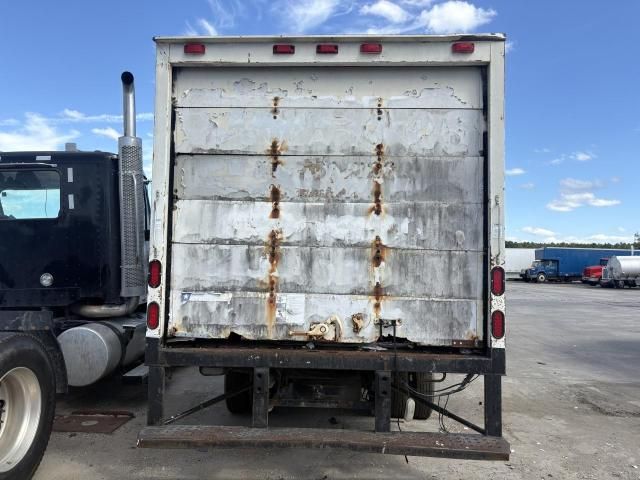 2007 Isuzu NPR