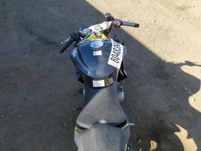 2026 Aprilia RS 660