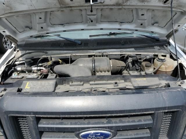 2009 Ford Econoline E250 Van